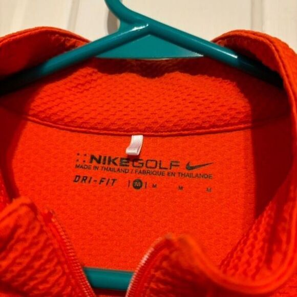 Virginia Cavaliers Nike Golf Dri-Fit Size Medium 1/3 Zipper Performance Shirt - Picture 2 of 6